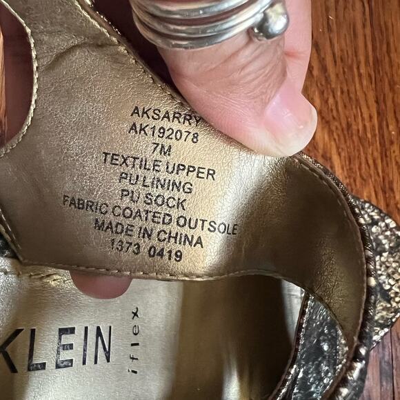 Anne Klein Brown Bronzy Snakeskin Print Askarry I Flex Wedge Sandals Size 7 Moto - Picture 9 of 16